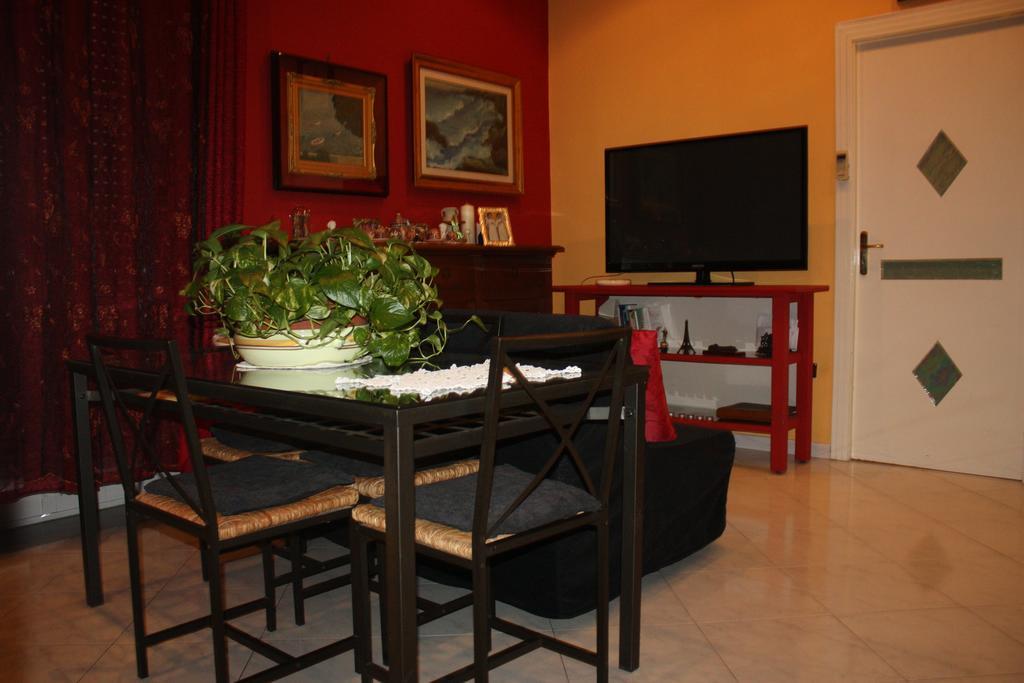 Casa Vacanza Da Andrea Naples Luaran gambar